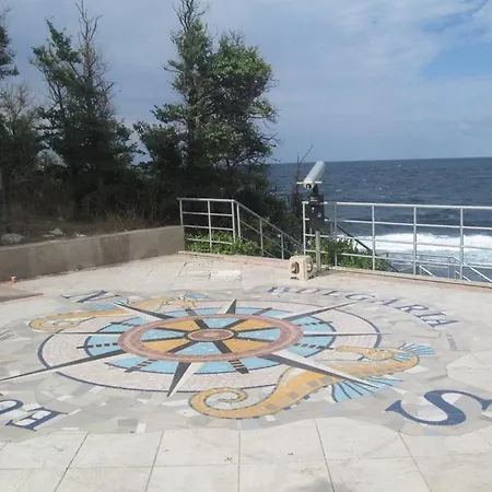 кастро/castro *