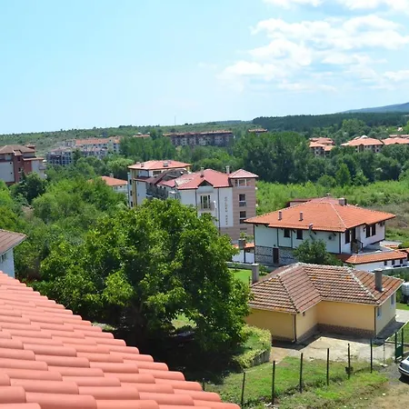 кастро/castro Апартамент Царево