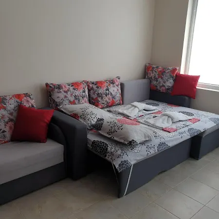 кастро/castro Apartament *