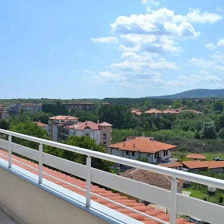 кастро/castro Apartment *