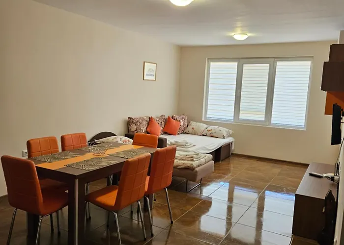 кастро/castro Tsarevo