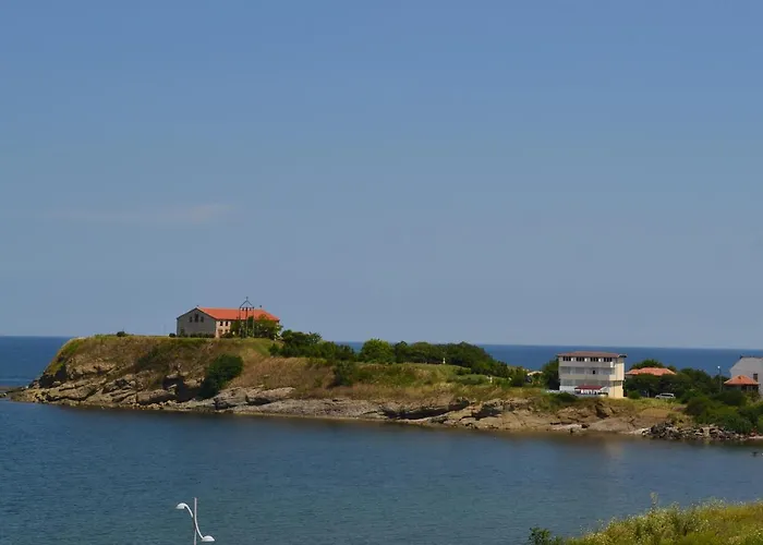 кастро/castro Appartamento Tsarevo