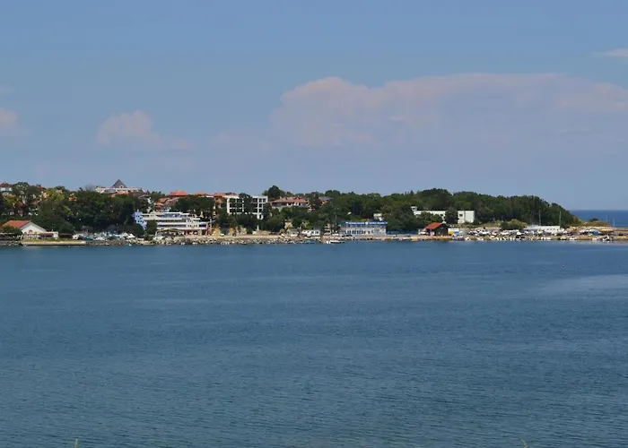 кастро/castro Tsarevo